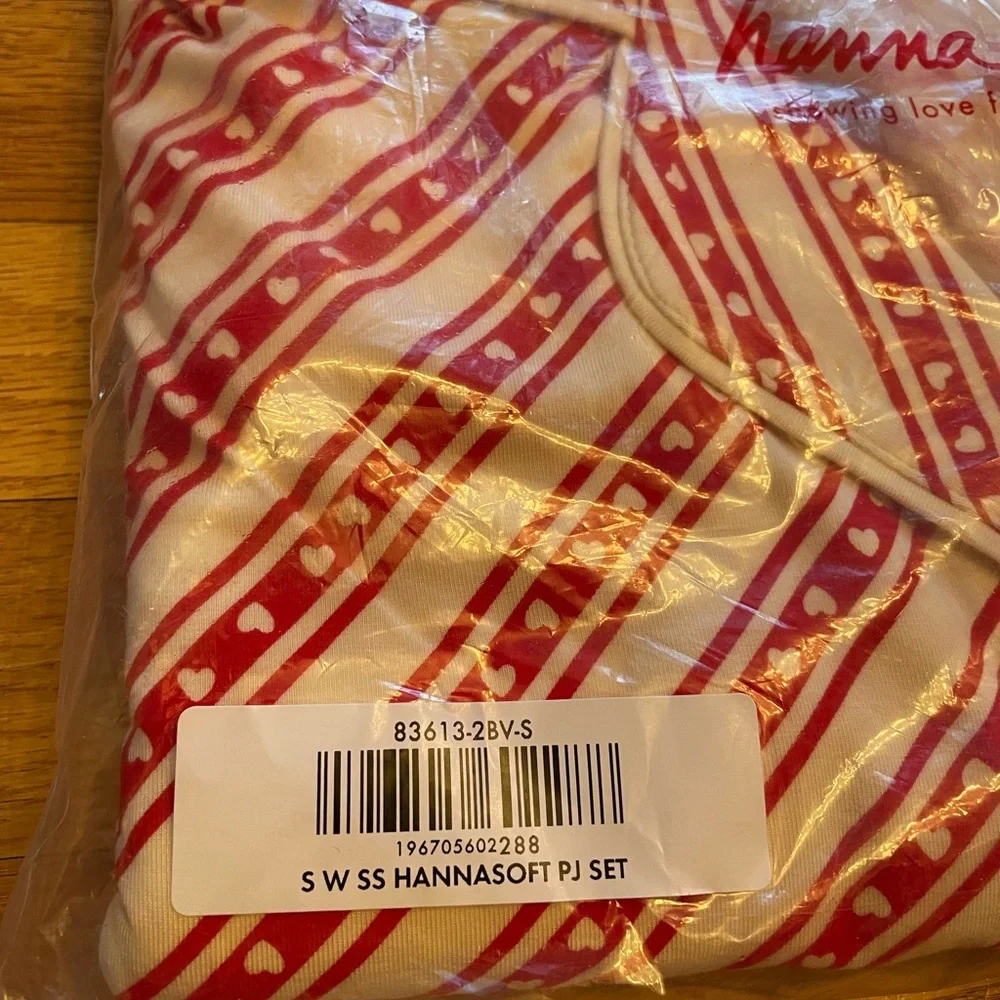 Hanna Andersson Women's Short Sleeve HannaSoft™ Pajama Set - Picture 4 of 7